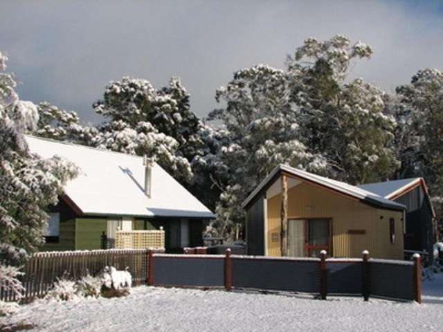 Derwent Bridge Chalets & Studios Экстерьер фото